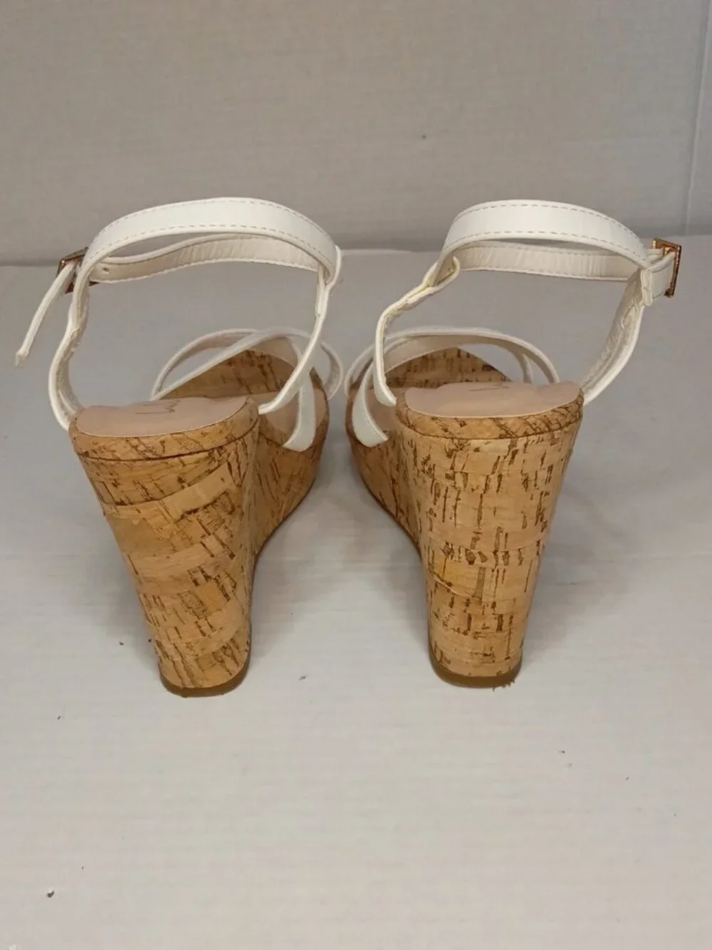 Lulus White Strappy Cork Look Wedge Sandals Women’s Size 8.5
